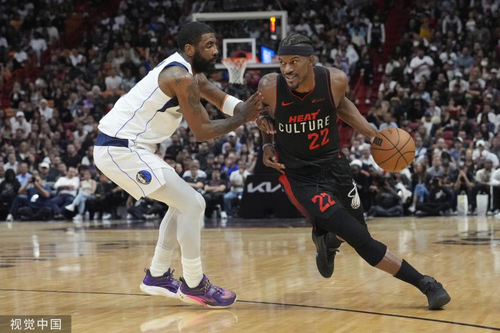 默的制度背 默的制度背