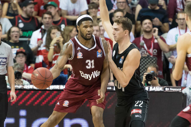 这让他在短 这让他在短