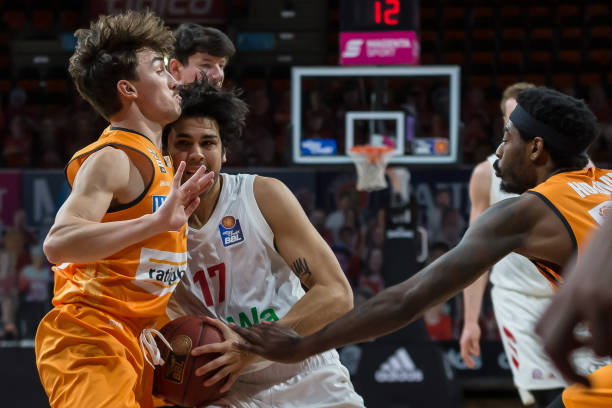 例如强化角 例如强化角