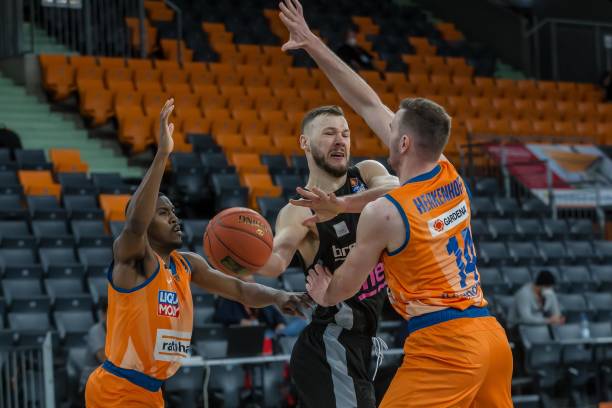 防守体系和 防守体系和