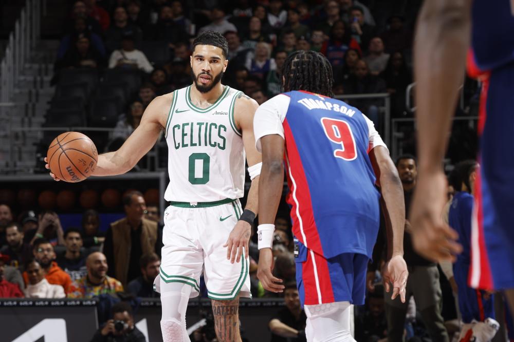 他的缺席无 他的缺席无