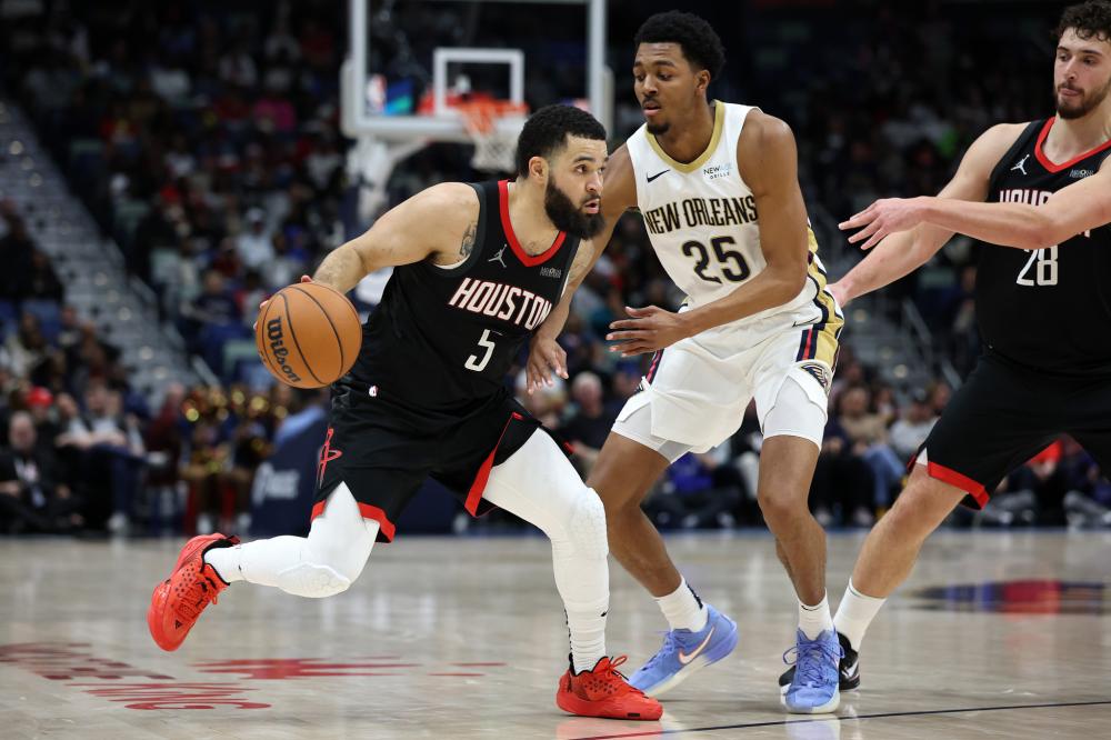 激烈比拼中 激烈比拼中